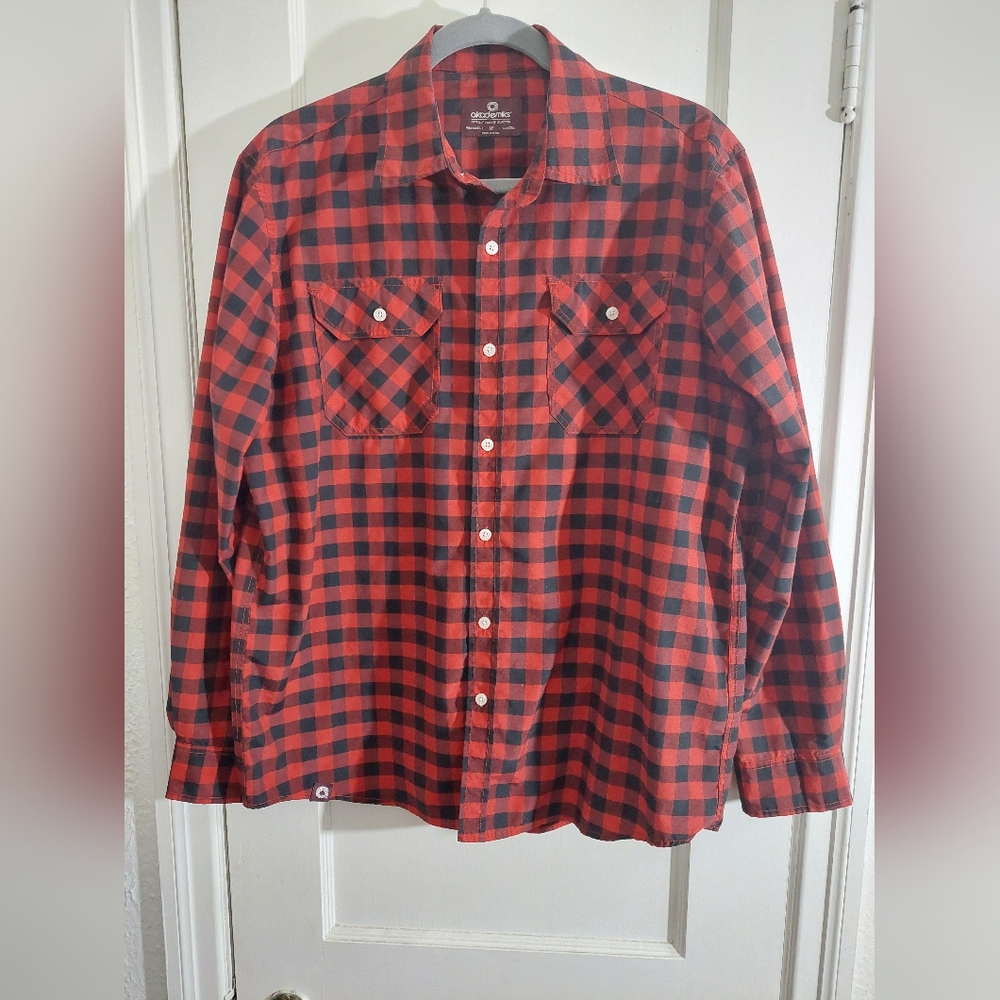 Akademiks Gingham Buffalo Check Size Med Button Down Plaid Preppy Corp Christmas